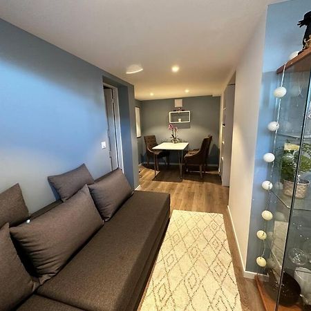 Ålesund Basement Apartment With Parking מראה חיצוני תמונה